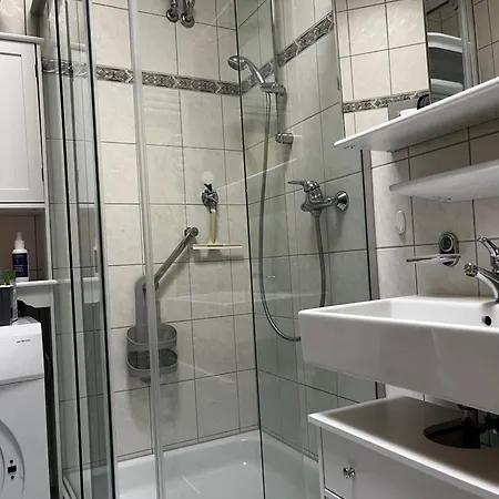 Gemuetliche, Ganze In Ruhiger, Zentraler Lage Leverkusen