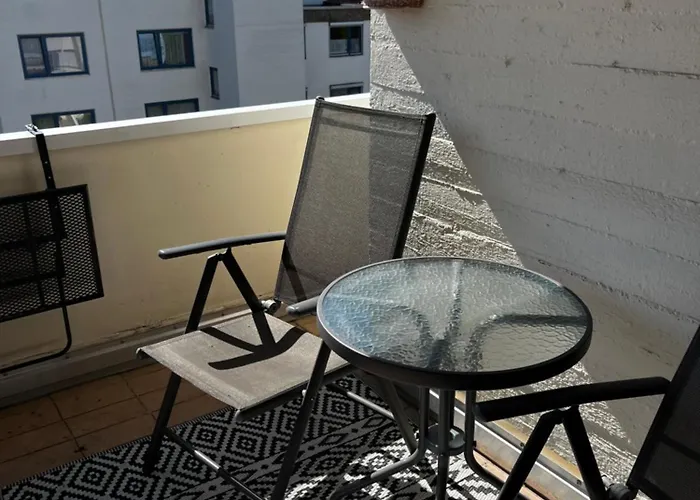 Gemuetliche, Ganze In Ruhiger, Zentraler Lage *