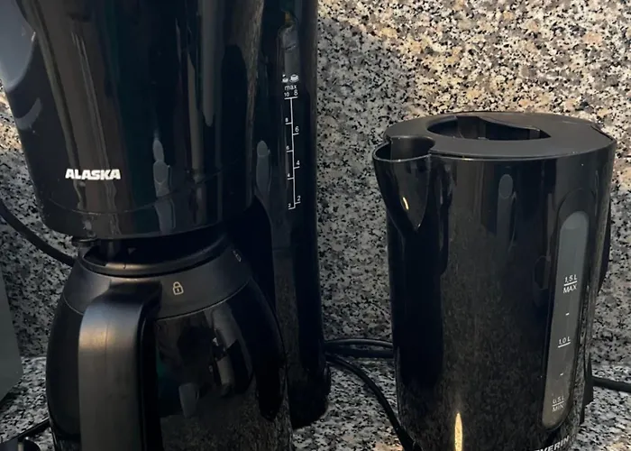 Lägenhet Gemuetliche, Ganze In Ruhiger, Zentraler Lage