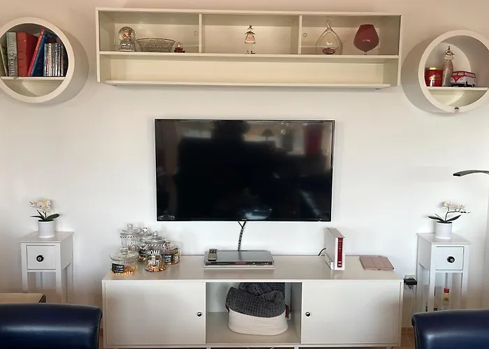 Gemuetliche, Ganze In Ruhiger, Zentraler Lage Lägenhet Leverkusen