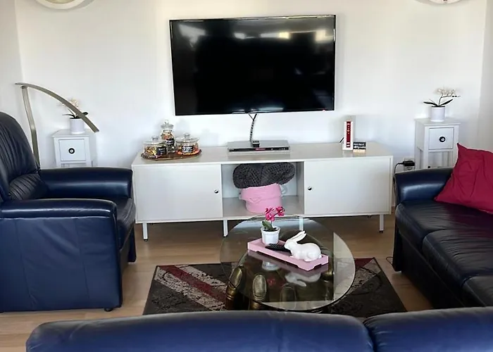 Gemuetliche, Ganze In Ruhiger, Zentraler Lage Lägenhet Leverkusen